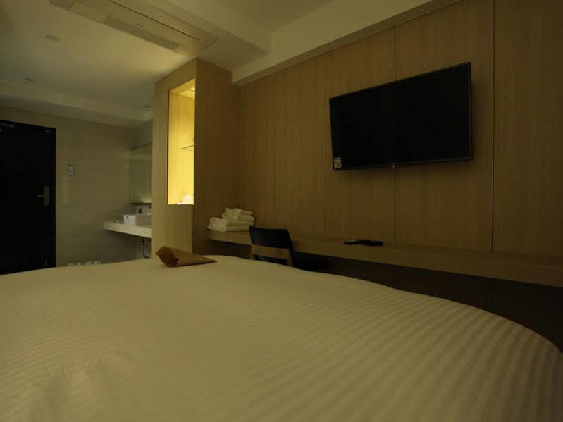 Suwon Top Cloud Hotel Bagian luar foto